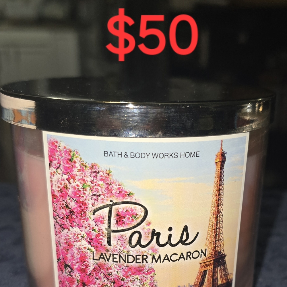 Bath & Body Works Paris Lavender Macaron Candle - Silver